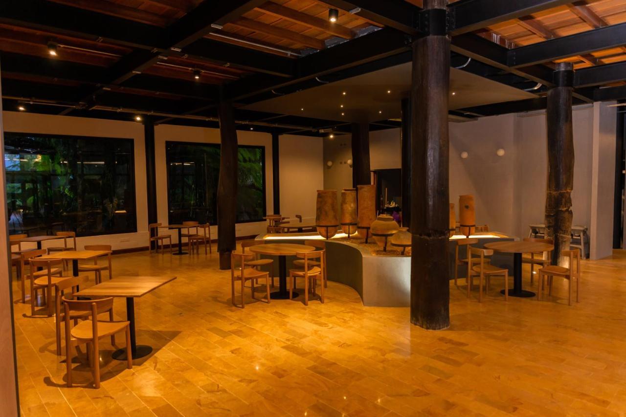 Termales El Otono Hotel La Enea Exterior foto The interior of the restaurant