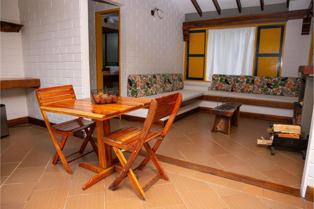 Termales El Otono Hotel La Enea Exterior foto Interior of a guest room at the hotel