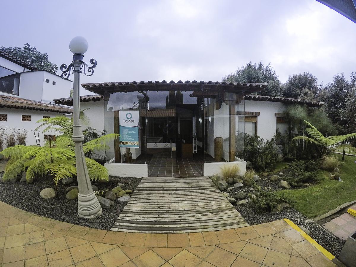 Termales El Otono Hotel La Enea Exterior foto Entrance to the museum