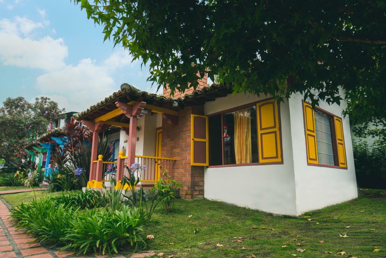 Termales El Otono Hotel La Enea Exterior foto The house of the writer in Bogotá